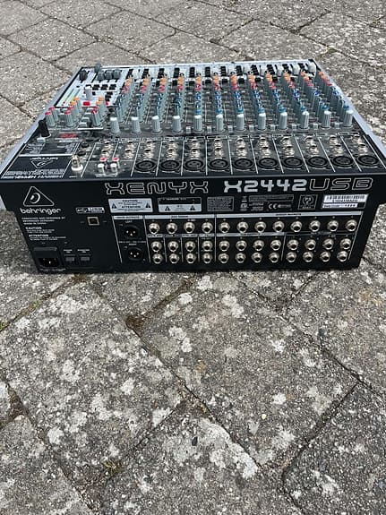 Behringer Xenyx X2442USB – Alsidig 24-Input Mixer m. USB