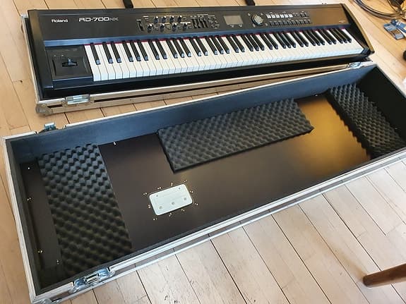 Roland RD700nx