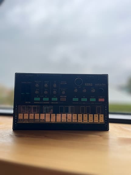 Korg Volca FM synthesizer
