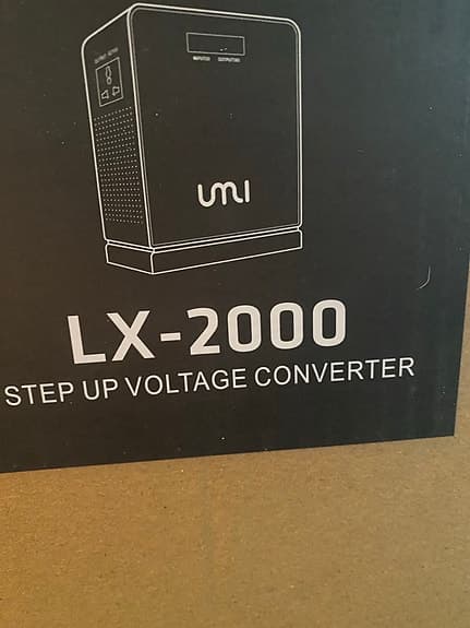 UMI LX-2000 step up voltage converter strømomformer