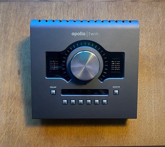 Universal Audio Apollo Twin Mk II Quad Core – Thunderbolt – Tilbehør medfølger