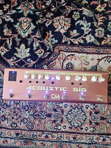 CM Acoustic Gig guitar preamp pedal
