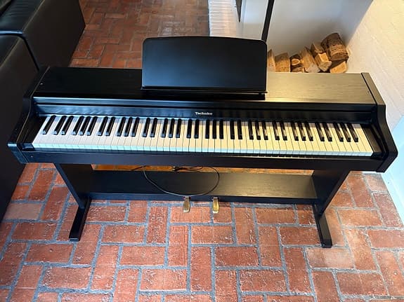 Technics SX-PC8 digital piano sort