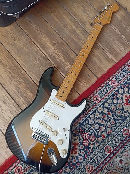 Squier Classic Vibe Stratocaster Kina 2010