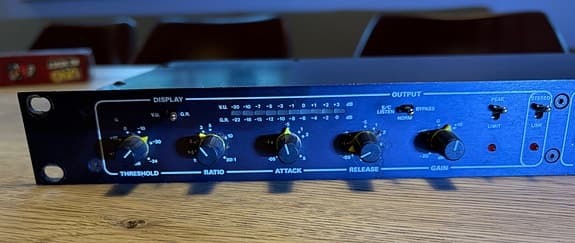 Drawmer DL221 – 2-kanals kompressor/limiter