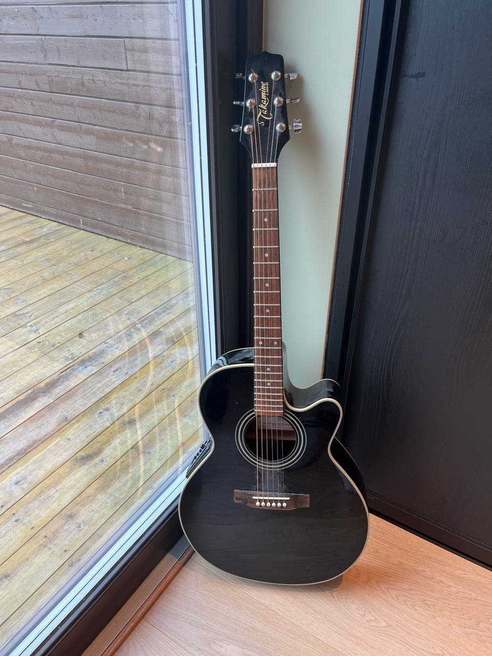 Takamine G-Series EG340C akustisk gitar svart med innebygd preamp