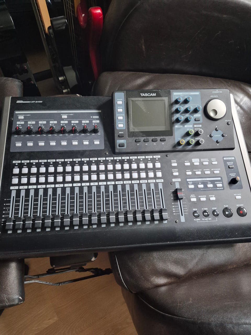 Taskam dp24