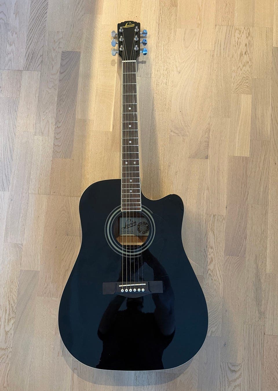 Levin W22CE BK Acoustic-Electric