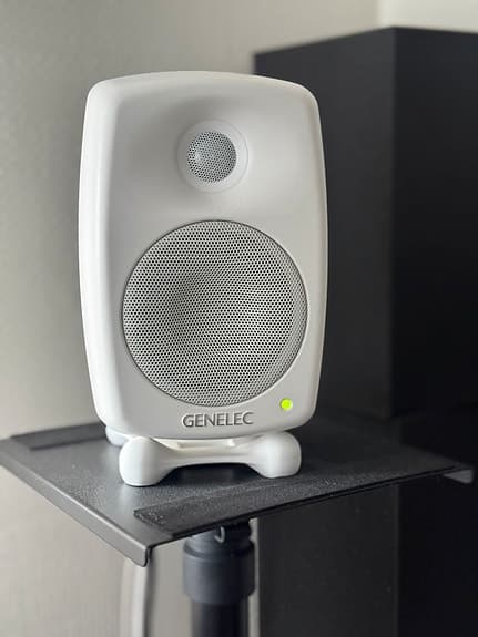 Genelec 8320 SAM