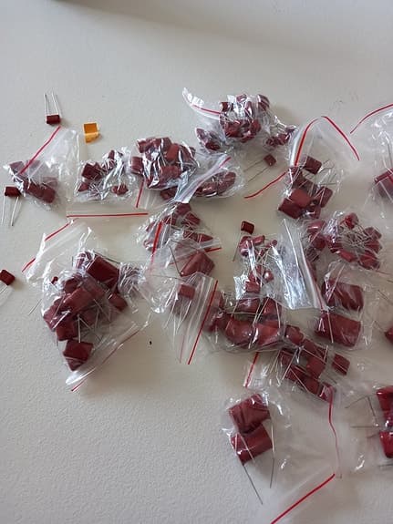 Polyester capacitor