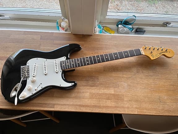 Kropp til Fender Stratocaster