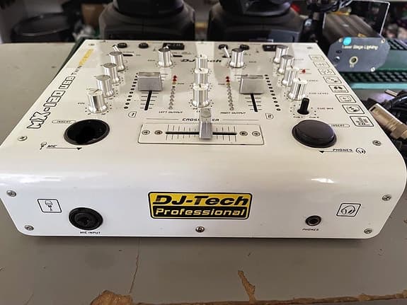 DJ-Tech Professional |MX-120 (Twin USB Mixer)