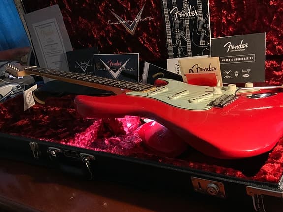 Fender Stratocaster Custom Shop USA Postm.Journeyman Relic Hot Rod Red