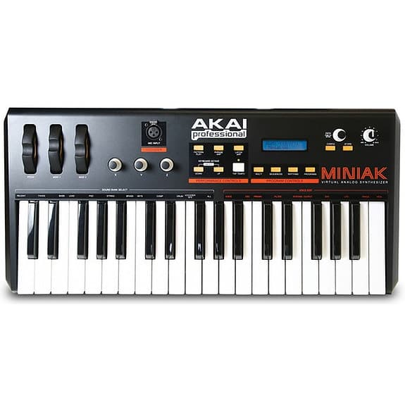Akai MINIAK Virtual Analogue Synthesizer + Vocoder