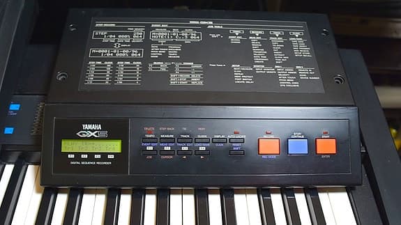 Yamaha QX5 Midi sequencer fra 80-tallet