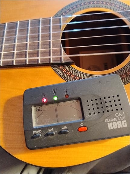 Korg GA-1 Guitar / Bass tuner