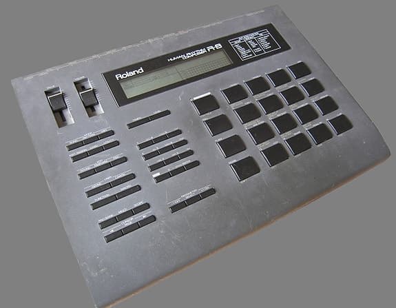 Roland R-8 Human Rhythm Composer - Trommemaskin