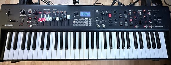 Yamaha YC61 stage keyboard m/ Gator gigbag | Oppdatert firmware | Meget pen