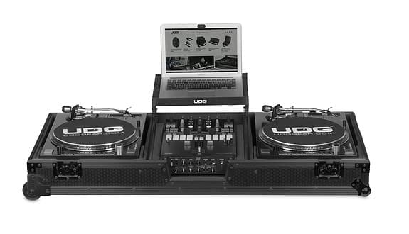 UDG Ultimate DJ Flight Case