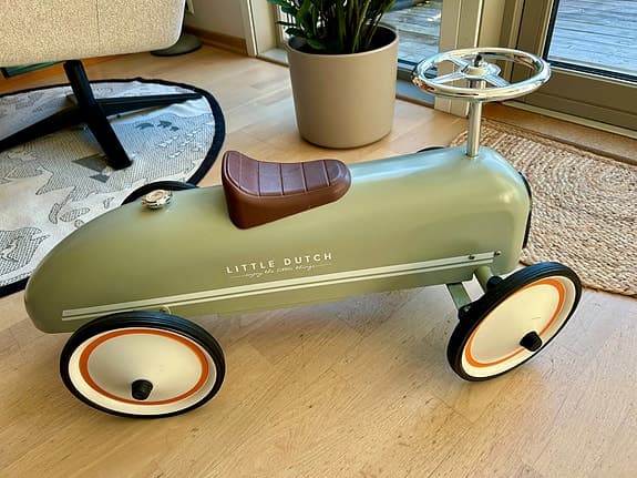 Little Dutch - Retro Ride-On