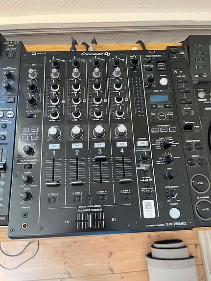 Pioneer DJ-oppsett - CDJ 2000, CDJ 2000 Nexus & DJM 750 MK2