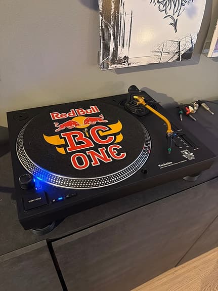 Technics SL1210 MK7R Limited Edition Red Bull Turntable