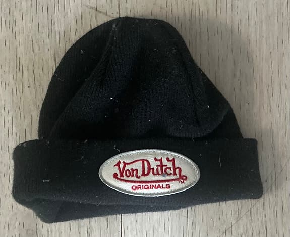 Von dutch lue selges.