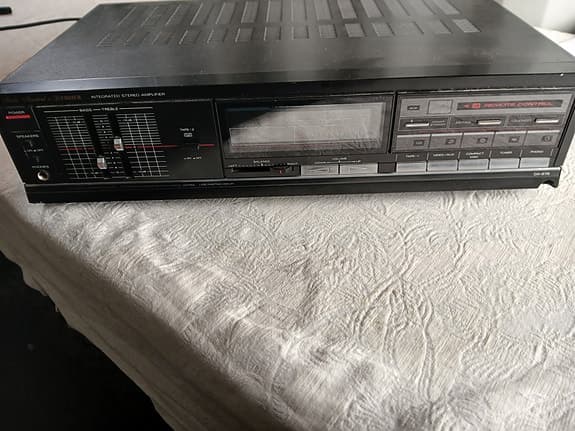 Fisher CA-876 Studio-Standard Integrert Forsterker