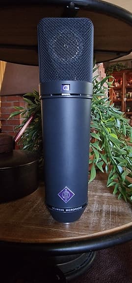 Neumann U87ai (sort)