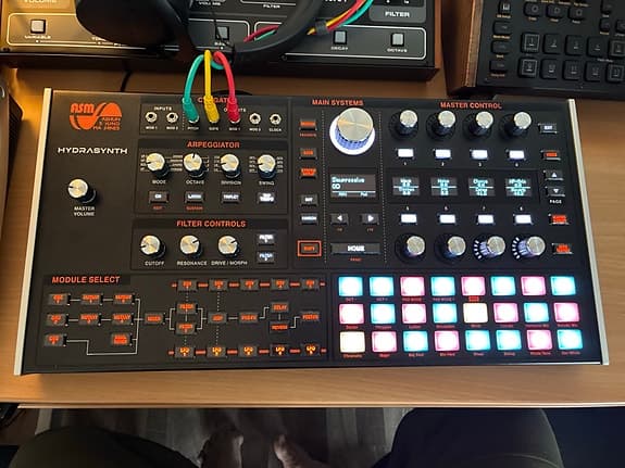 ASM Hydrasynth desktop