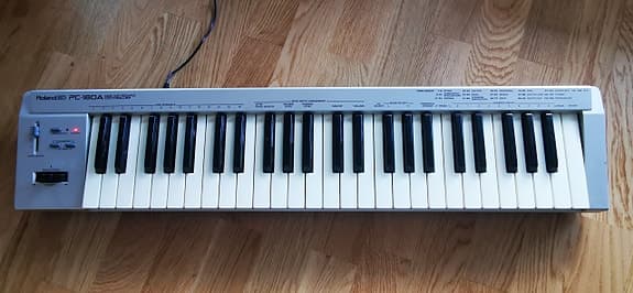 Roland ED PC-180A MIDI keyboard controller (49 tangenter)
