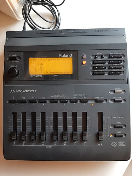 Roland Sound Canvas SC‑155 + Roland PC‑200 MIDI‑keyboard selges