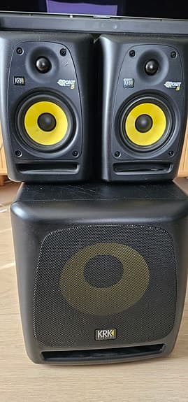 KRK Rokit 10s subwoofer