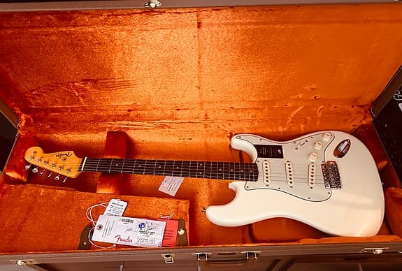 Fender American Vintage 1961 Stratocaster (som ny) + koffert & utstyr