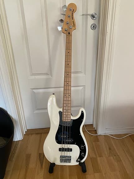 Squier Affinity Precision Bass (PJ)
