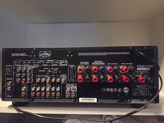 Onkyo hjemmekinoreceiver, 2 st NOBLE-S + 1 NOBLE -C og POLK Audio subwoofer