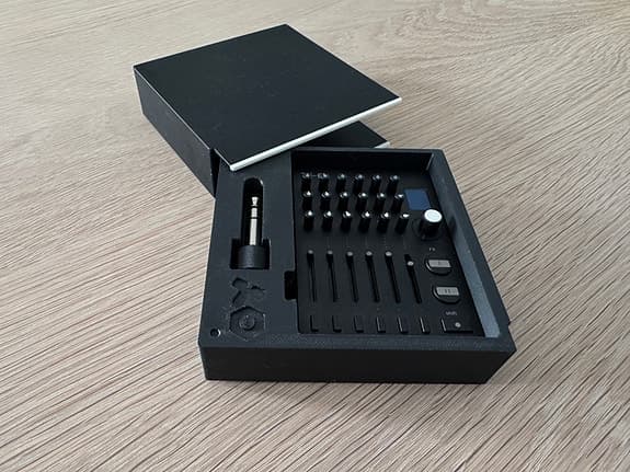 Teenage Engineering TX-6 kompakt mixer / audio interface