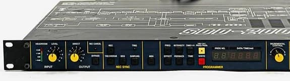 Korg SDD- 2000 vintage rack delay The Edge delay