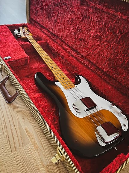 1982 Fender ‘Squier Series’ JV Precision Bass – 1st Series: Sjelden samlerobjekt