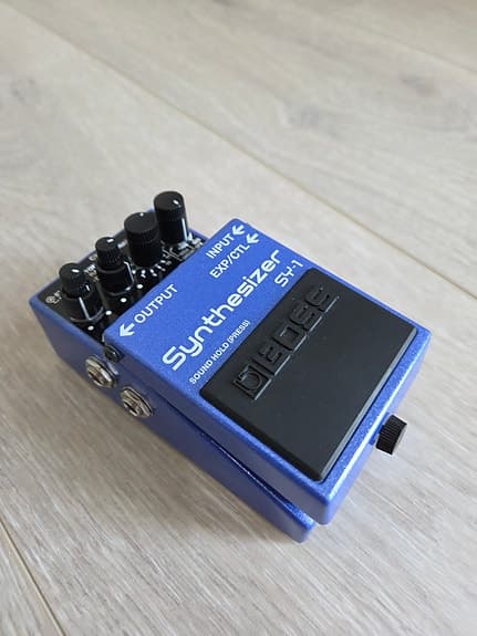 Boss SY-1 Synthesizer gitarpedal