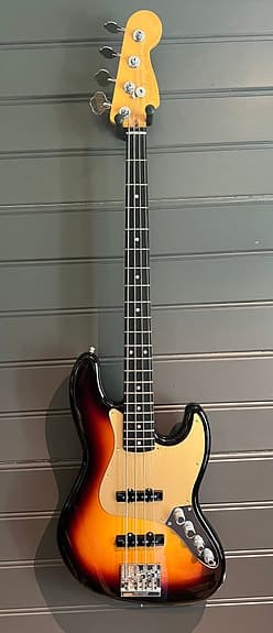 Fender American Ultra II Jazz Bass