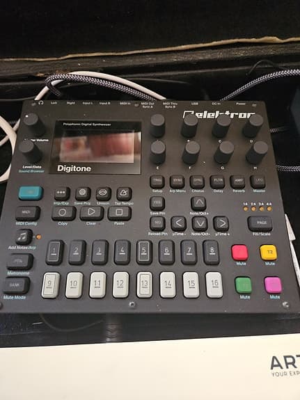 Elektron Digitone MKI