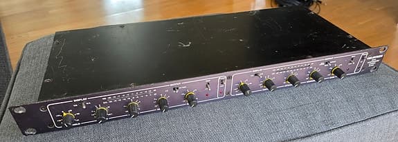 Drawmer DL 221 Dual Compressor / Limiter