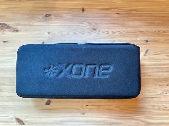 Allen & Heath Xone:K2 DJ-kontroller med etui