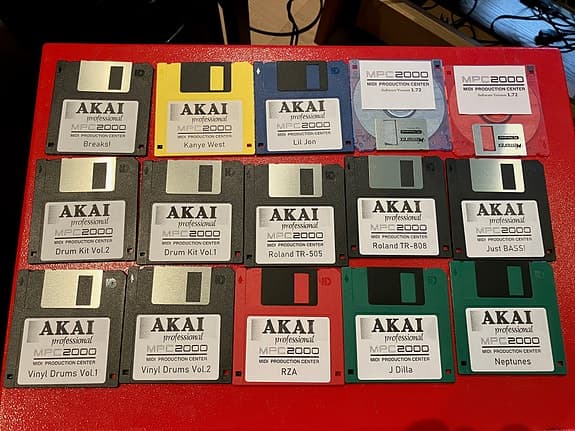 Akai MPC 2000 Diskettes Drum Kit Sounds Samples Floppies 3,5"