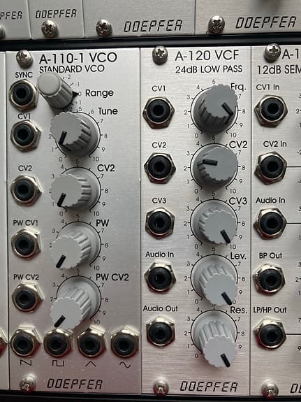 Doepfer A-120 VCF Lowpass Eurorack modul