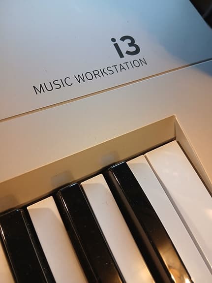 KORG i3 keyboard