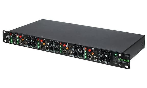 Mackie HM-400 hodetelefonforsterker selges