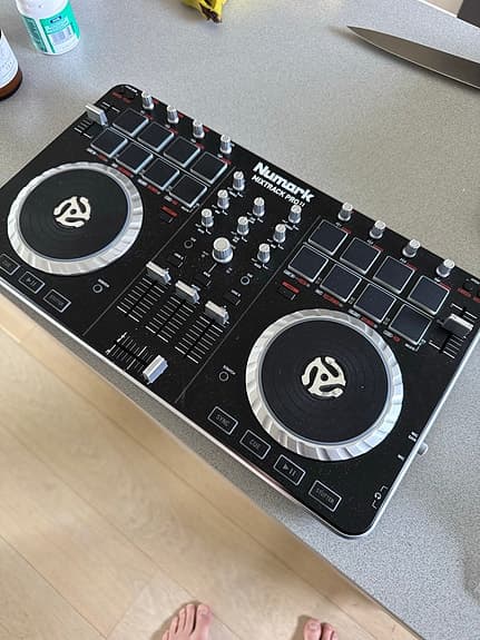 DJ Mixer Numark Mixtrack Pro II