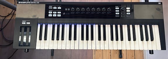 NI Komplete Kontrol S49 MK1 MIDI-keyboard